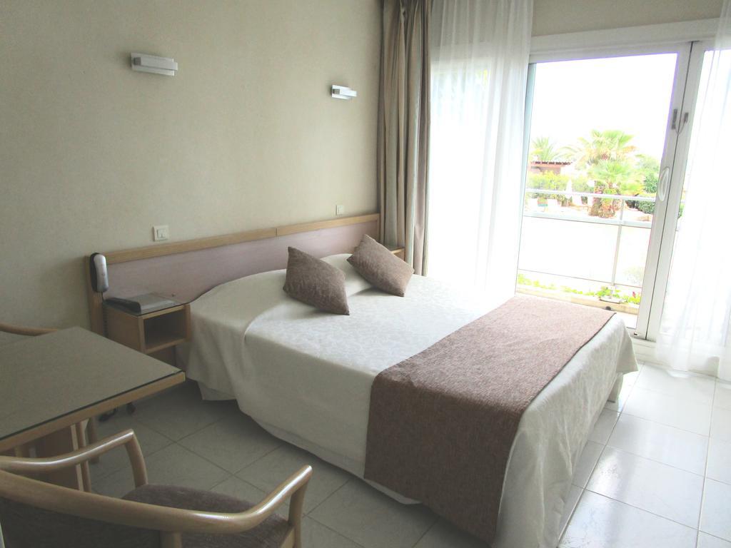 לה גרנד מוט Hotel Azur Bord De Mer מראה חיצוני תמונה